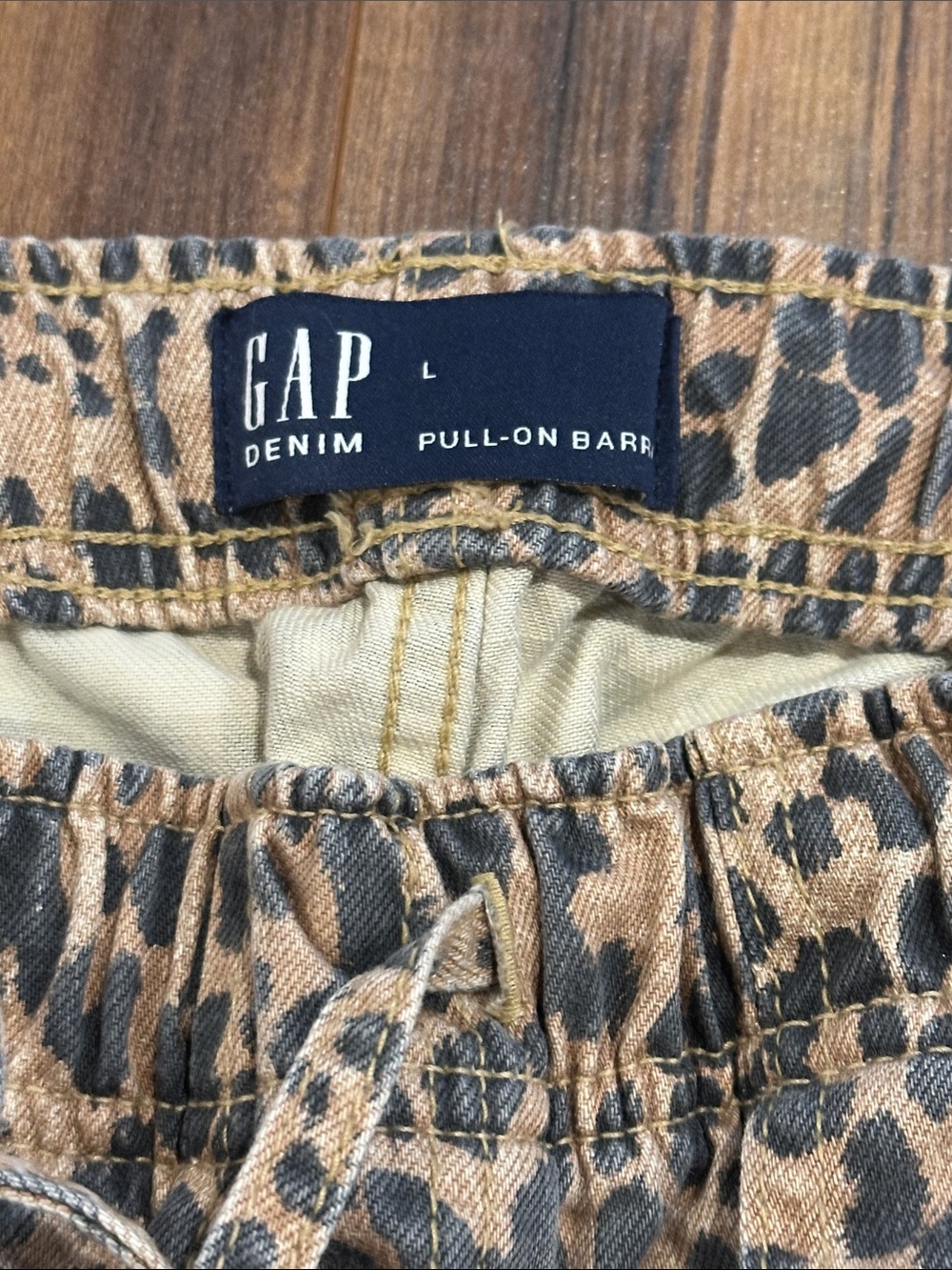 Leopard Print Drawstring Barrel Pants - - Picture 2 of 3